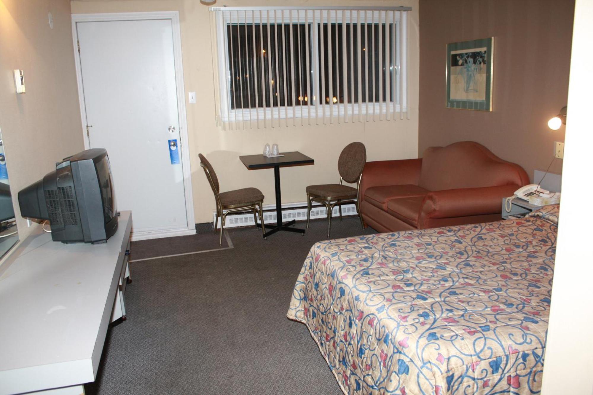 Grand Motel Saint-Hubert Longueuil Zimmer foto